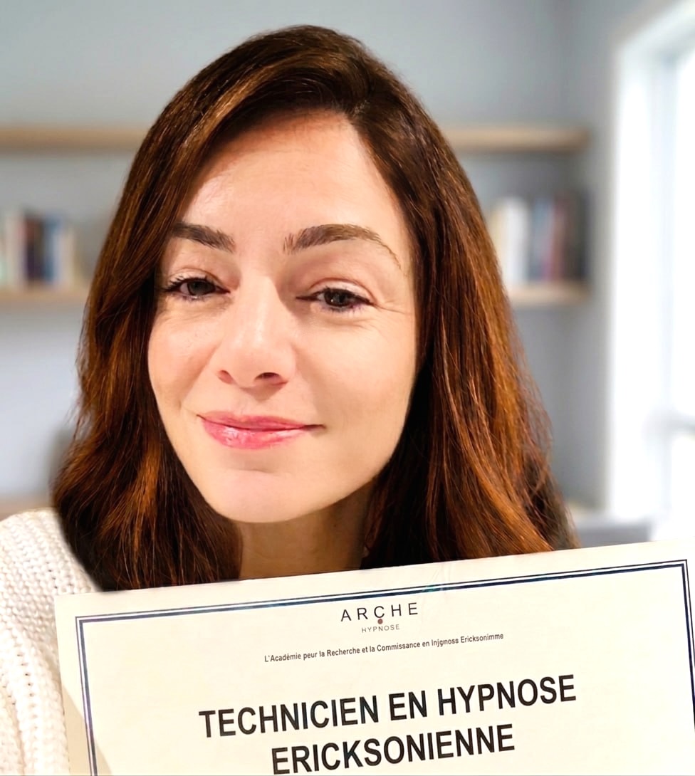 Mélanie Dequier - Diplôme Hypnose Ericksonienne ARCHE
